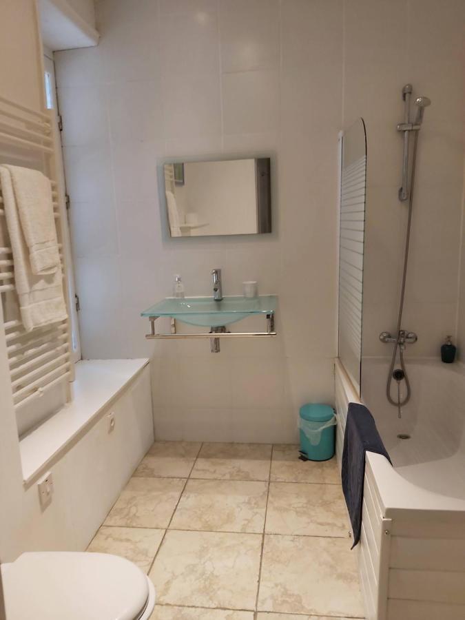 Bed and Breakfast Le Voltaire Airvault Zewnętrze zdjęcie