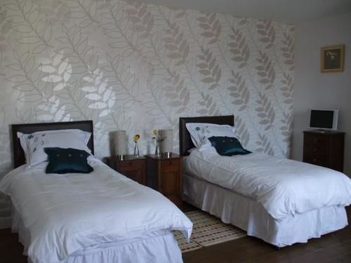 Bed and Breakfast Le Voltaire Airvault Zewnętrze zdjęcie