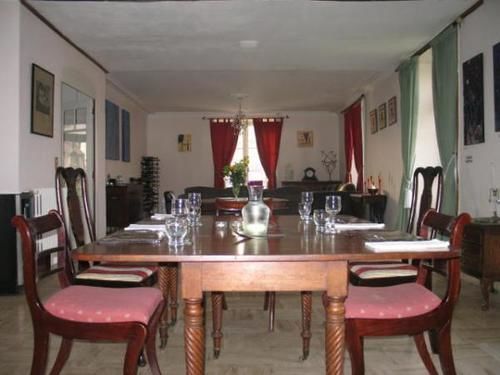 Bed and Breakfast Le Voltaire Airvault Zewnętrze zdjęcie