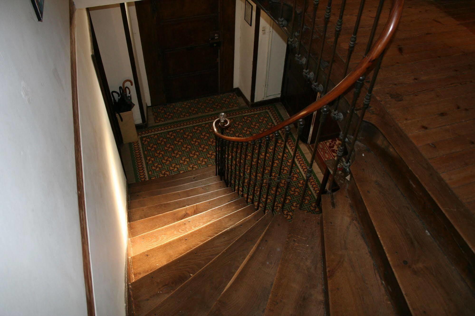Bed and Breakfast Le Voltaire Airvault Zewnętrze zdjęcie